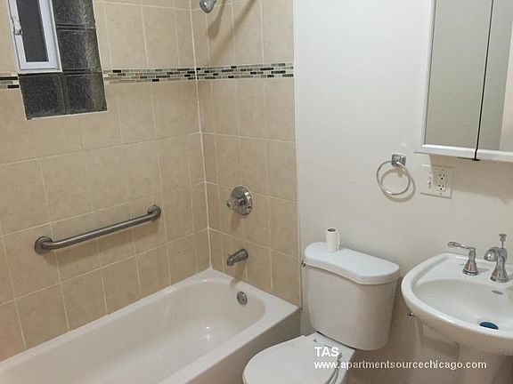 3rd image of 1626 N Kildare Ave #2