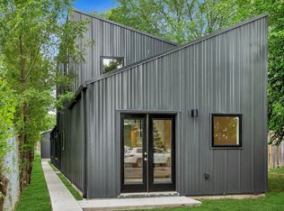 2831 W Monroe St, Chicago, IL 60612