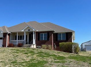 1517 S Duquesne Rd, Joplin, MO 64801