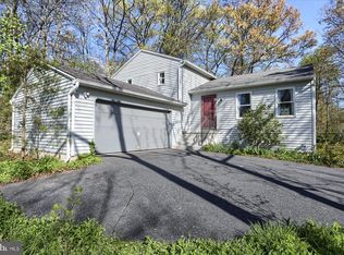 6760 Cornell Rd, Harrisburg, PA 17112