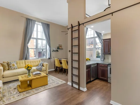 450 7th Street image 1 of 15