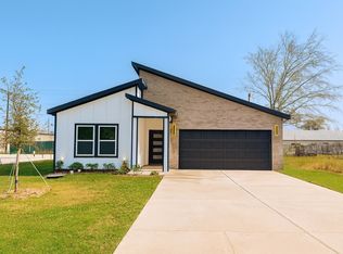 121 Loon Bay Dr, Gun Barrel City, TX 75156