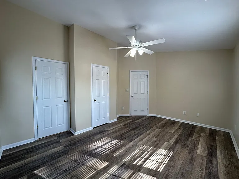 204 Grandford Pl — Photo 22