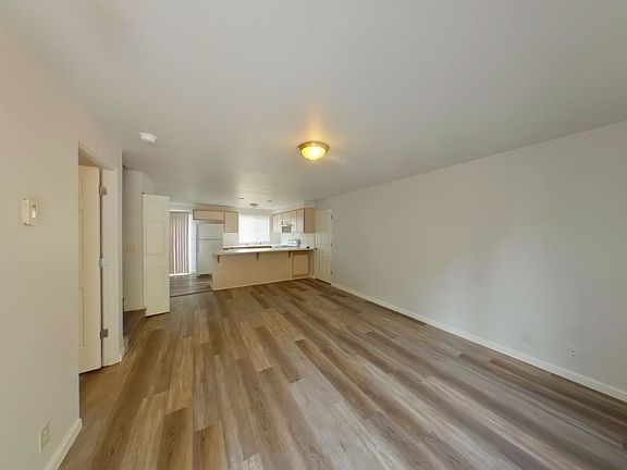 3rd image of 1990 10th St #995