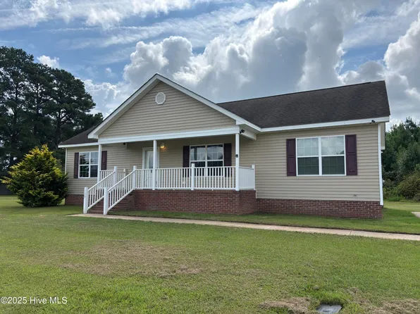 109 Hunter Avenue, Murfreesboro, NC 27855