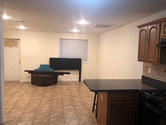 2nd image of 153-155 Manchester Pl Floor 1