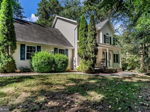 565 Nauvoo Rd, Lewisberry, PA 17339