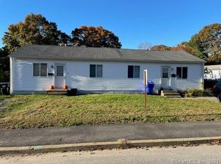 8 Midway Oval, Groton, CT 06340