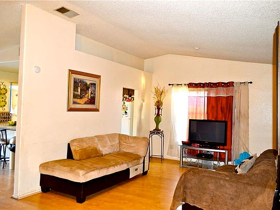 5th image of 29578 Avida Dr