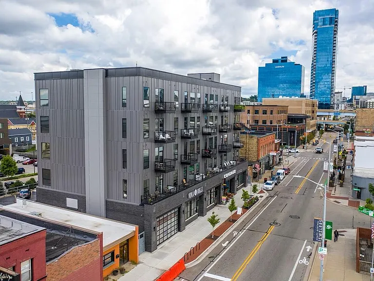 600 Broadway Ave NW #621 — Photo 26