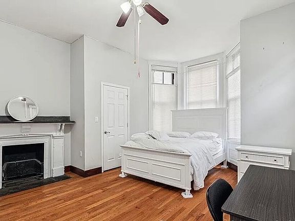 3rd image of 3414 Spring Garden St #2B