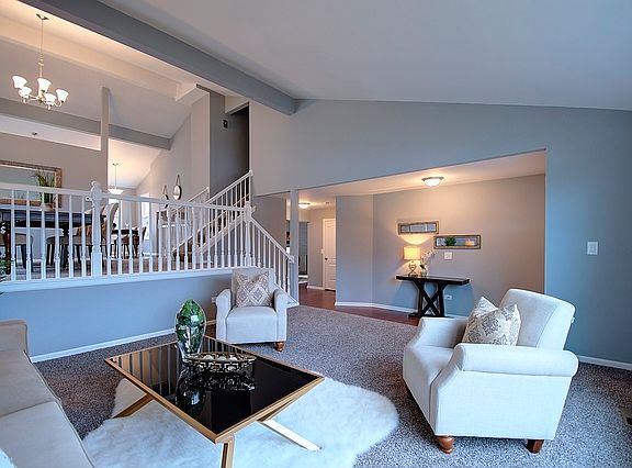 2nd image of 18025 Lavergne Ave