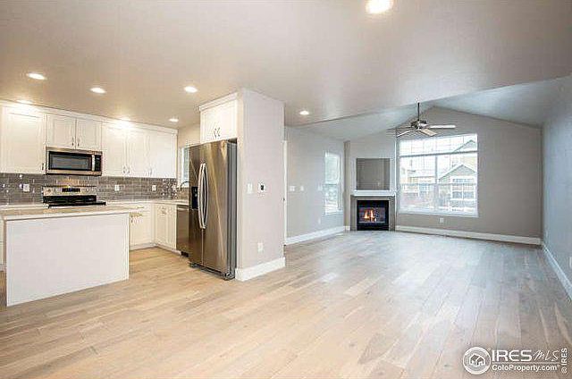 1st image of 114 Bayside Cir