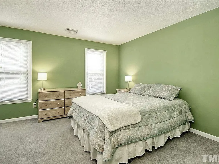 3209 Daingerfield Dr — Photo 17