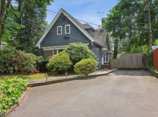 91 Sycamore Ave, North Plainfield, NJ 07060