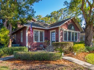 1001 E Washington St, Orlando, FL 32801