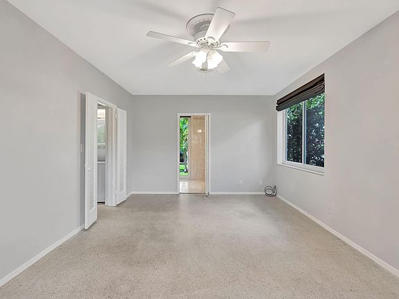 4th image of 3209 SE 11th Street #Villa 9E