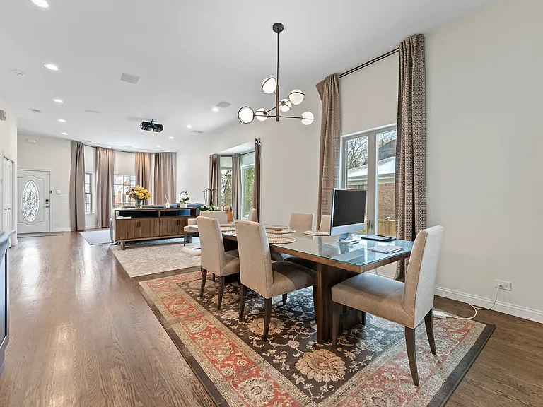 3452 N Newcastle Ave — Photo 4