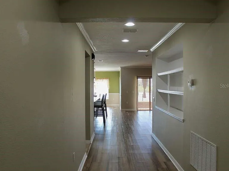 1408 Lanier Point Pl — Photo 18