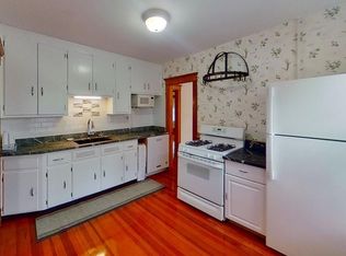 32 Pierce St #1, Milton, MA 02186