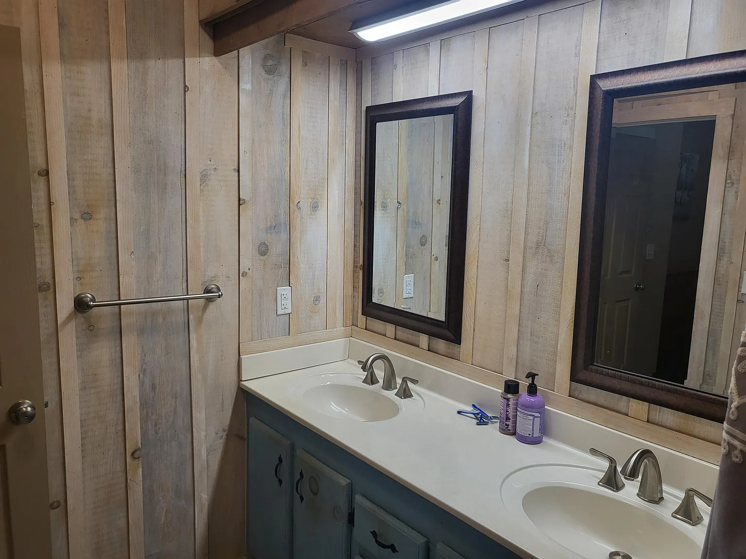 3 bed, 1500 sqft, $2,150 — Photo 3