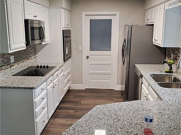5th image of 2308 Whitehall Dr