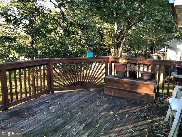 2nd image of 5711 Devenshire Ct