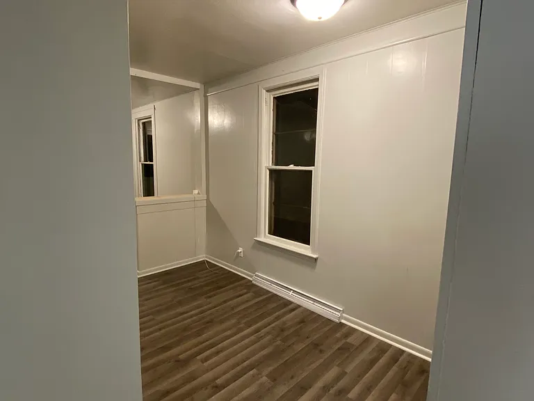 1416 Winter St — Photo 3