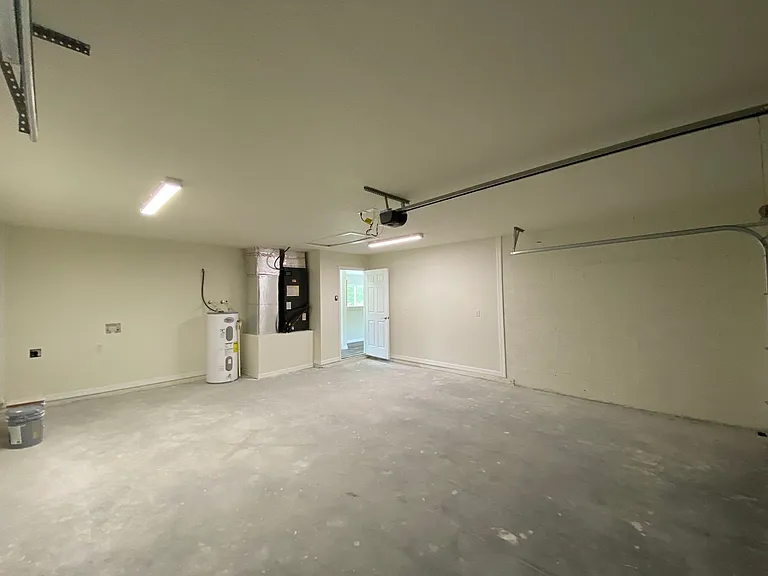 202 Locust Pass Ter — Photo 24