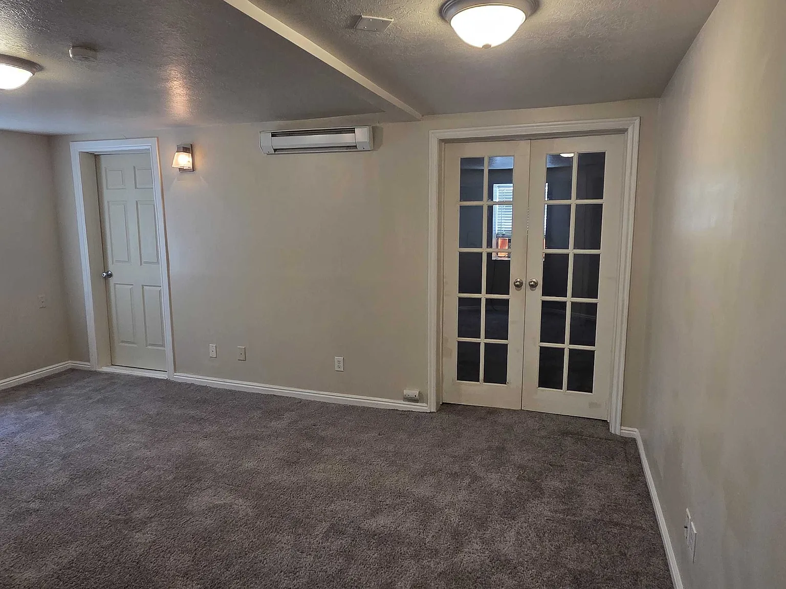 517 - 519 S 500 E, Slc Ut 84102 - 519-1 — Photo 3