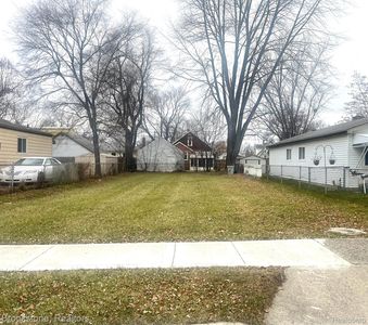 23073 Cayuga Ave, Hazel Park, MI, 48030