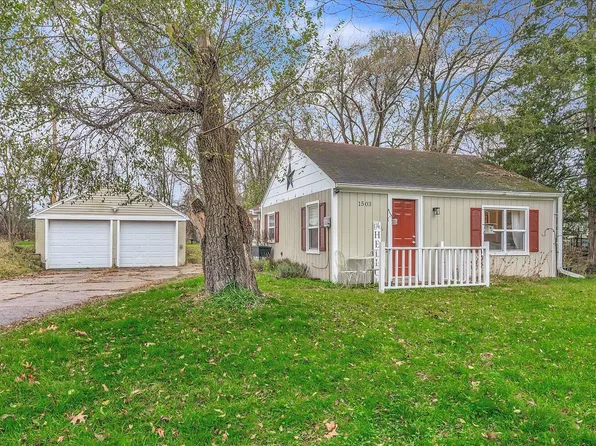 1503 Vanderbilt Ave, Portage, MI 49024