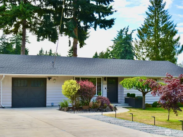 30135 2nd Avenue SW, Federal Way, WA 98023