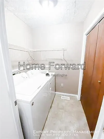 1216 Hammond Ave — Photo 6