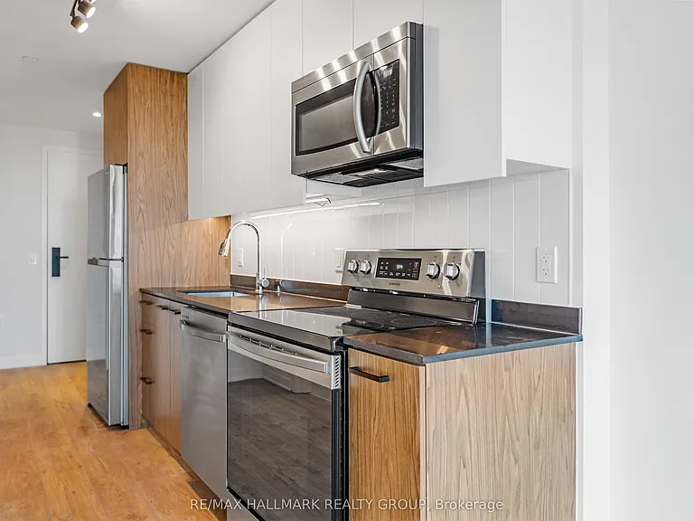 192 Bronson Ave #303 — Photo 5