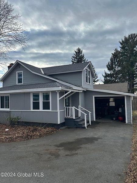 4th image of 308 James Street