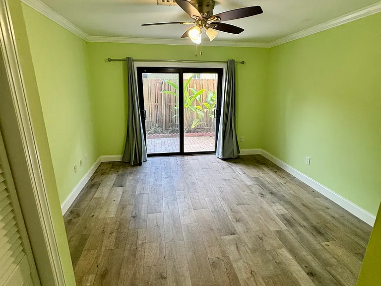 Second bedroom