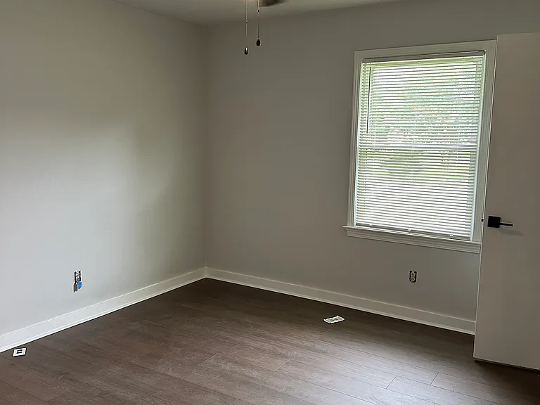 344 Hurdle Dr — Photo 10