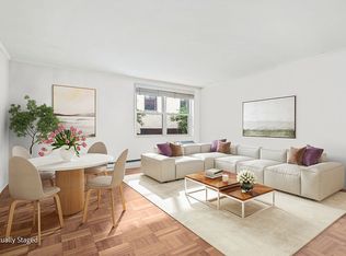 712 Washington St APT 1A, New York, NY 10014
