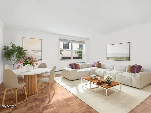 712 Washington St APT 1A, New York, NY 10014