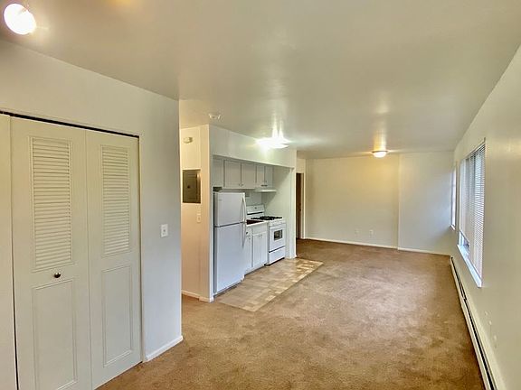 3rd image of 1585 S Congress St APT 40