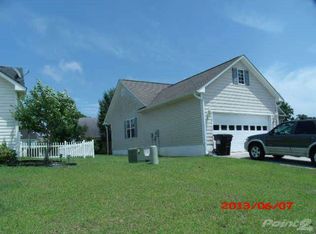 317 Whirlaway Blvd, Sneads Ferry, NC 28460