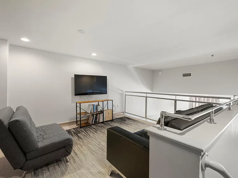 3311 Yupon St #317 — Photo 26