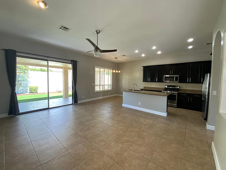 6204 E Phelps Rd — Photo 6
