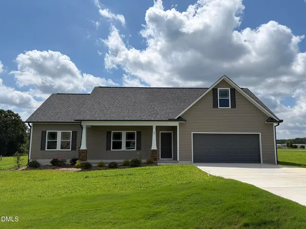 84 Shiloh Dr, Lillington, NC 27546