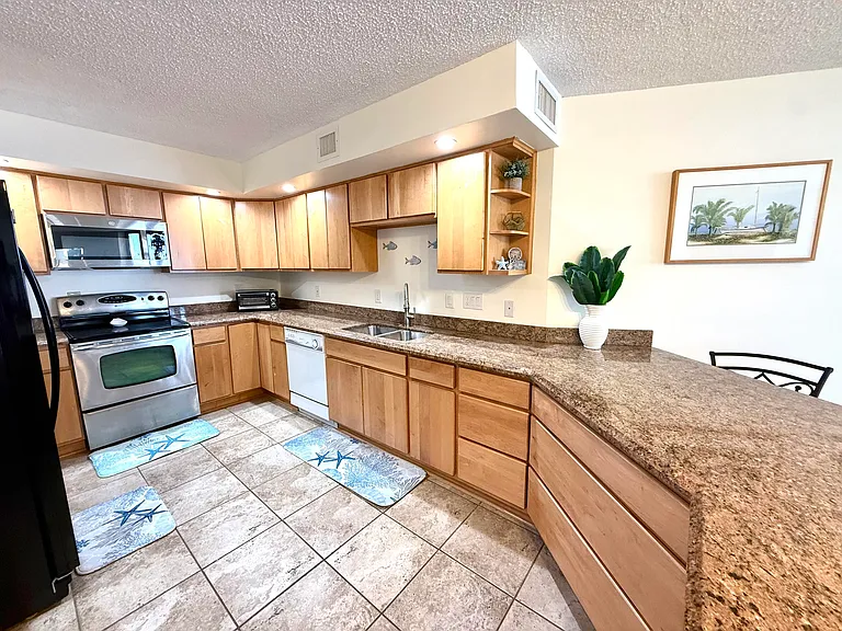 2800 N Ocean Dr #A-24D — Photo 6
