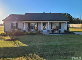 54 Sherrill Farm Dr, Benson, NC 27504