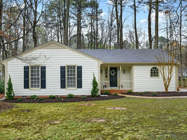 1200 Apache Ln, Apex, NC 27502