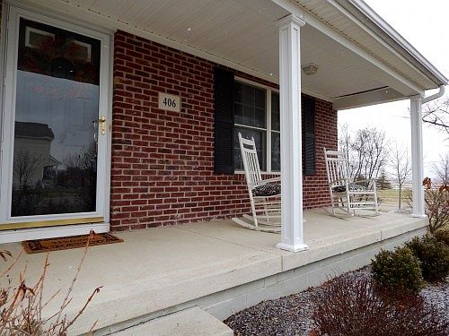 3rd image of 406 Clydesdale Way