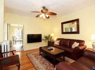 204 Bergenline Ave, Union City, NJ 07087